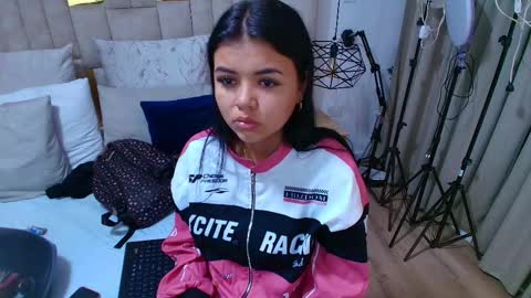 Lizz  online show from 18, 10, 2025