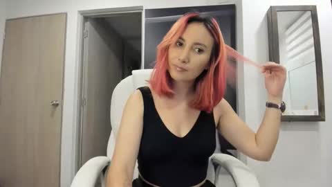 lizzdoux online show from 16, 12, 2025