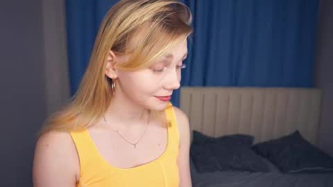 Snapshot of lizzetteavent chatting on 22, 11, 2025 Megan online show from 22, 11, 2025