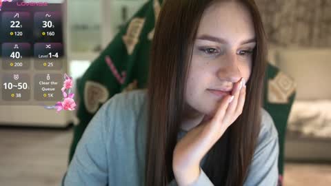 Lizi-Fox online show from 4, 1, 2025