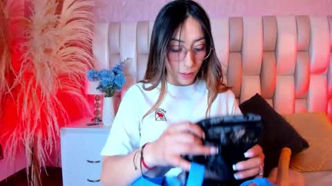 LIZZI online show from 25, 10, 2025