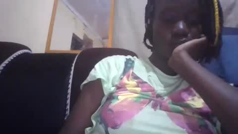 Snapshot of lizzie2020 chatting on 24, 6, 2026 lizzie2020 online show from 24, 6, 2026