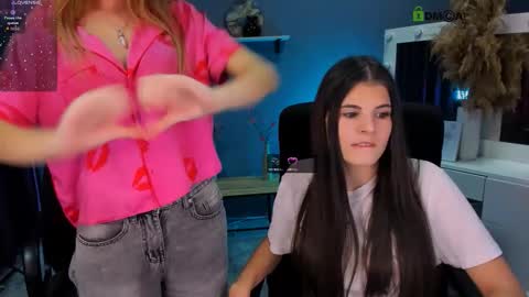 Snapshot of lizzie_boom chatting on 26, 9, 2025 lizzie_boom online show from 26, 9, 2025
