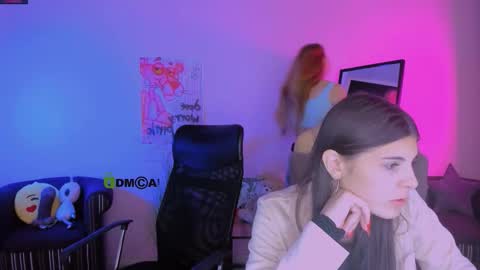 Snapshot of lizzie_boom chatting on 6, 10, 2025 lizzie_boom online show from 6, 10, 2025