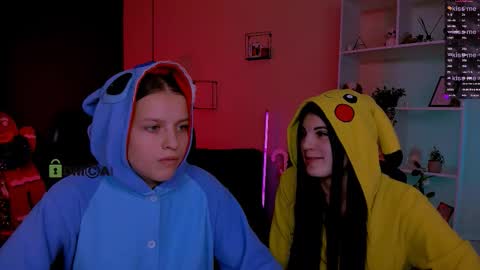 Snapshot of lizzie_boom chatting on 6, 1, 2026 lizzie_boom online show from 6, 1, 2026