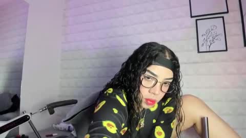 Snapshot of lizzie_evans chatting on 20, 5, 2026 Lizzie online show from 20, 5, 2026