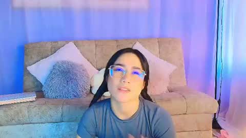 Snapshot of lizzy_kane chatting on 18, 6, 2026 lizzy_kane online show from 18, 6, 2026