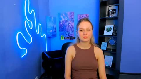 Snapshot of lizzy_sweety_purrr chatting on 5, 6, 2026 lizzy_sweety_purrr online show from 5, 6, 2026