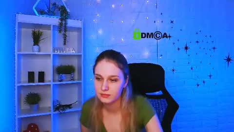 Snapshot of lizzy_sweety_purrr chatting on 9, 6, 2026 lizzy_sweety_purrr online show from 9, 6, 2026