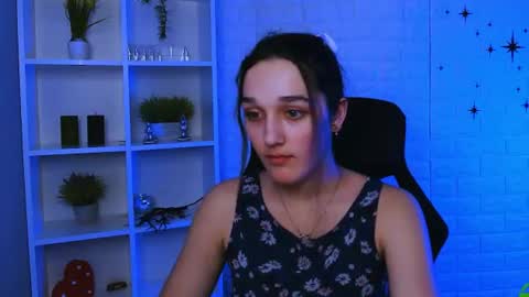Snapshot of lizzy_sweety_purrr chatting on 10, 6, 2026 lizzy_sweety_purrr online show from 10, 6, 2026