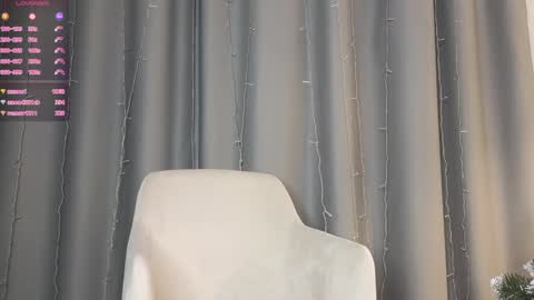 Lesly online show from 12, 1, 2025