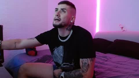 lliamm 2 online show from 30, 1, 2025