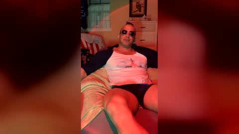 Snapshot of lljoey84 chatting on 18, 2, 2026 lljoey84 online show from 18, 2, 2026