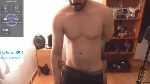 Snapshot of lobito_blanco97 chatting on 4, 2, 2026 Lobito blanco Thefckingwolf main account online show from 4, 2, 2026