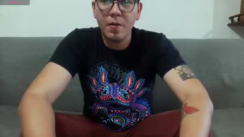 Snapshot of lobomx19 chatting on 15, 6, 2026 Lobo online show from 15, 6, 2026