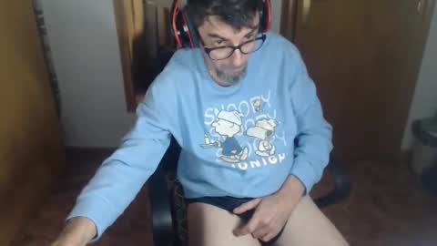 Snapshot of lobosolitario73 chatting on 13, 11, 2025 lobosolitario73 online show from 13, 11, 2025