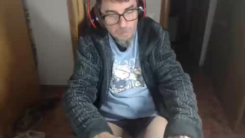 Snapshot of lobosolitario73 chatting on 23, 11, 2025 lobosolitario73 online show from 23, 11, 2025