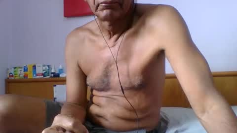 Snapshot of lodovicense1984 chatting on 16, 12, 2025 lodovicense1984 online show from 16, 12, 2025