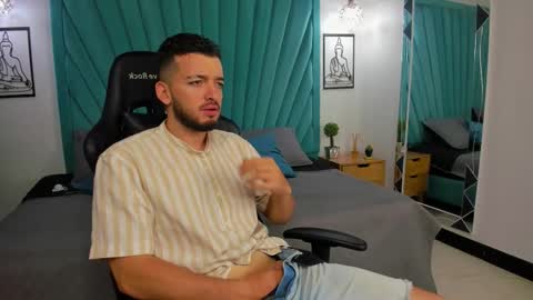 Logan Wolf online show from 21, 2, 2026