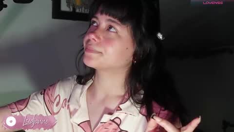 Snapshot of loidjanne chatting on 26, 10, 2025 Janne Miller 9pm to 3am GMT-5 online show from 26, 10, 2025