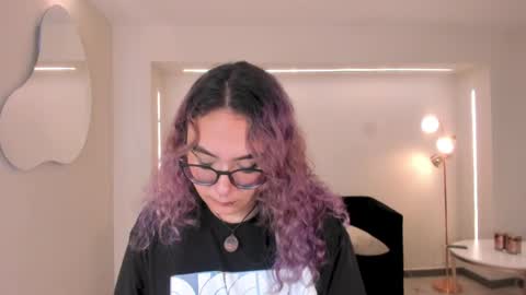 Snapshot of loiseharper chatting on 16, 5, 2026 Loise online show from 16, 5, 2026