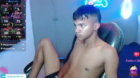 Snapshot of loistwink_1 chatting on 17, 2, 2025 LOUIS online show from 17, 2, 2025