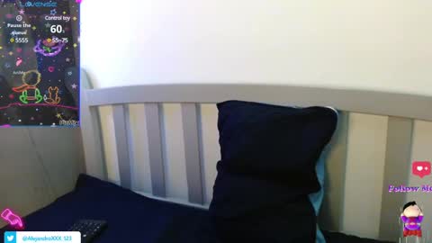 Snapshot of loistwink_1 chatting on 1, 3, 2025 LOUIS online show from 1, 3, 2025