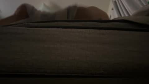 Snapshot of lokiiiii1998cubito chatting on 16, 12, 2025 lokiiiii1998cubito online show from 16, 12, 2025