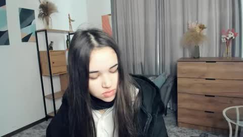 Snapshot of lola_weis chatting on 11, 2, 2026 Melina online show from 11, 2, 2026