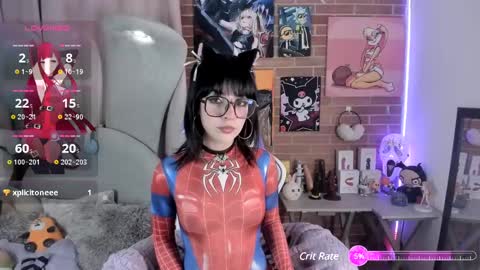 Snapshot of lolaa_bunnyy chatting on 3, 2, 2025 Lola Bunny online show from 3, 2, 2025