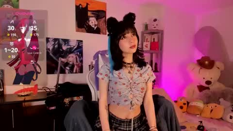 Snapshot of lolaa_bunnyy chatting on 27, 11, 2025 Lola Bunny online show from 27, 11, 2025