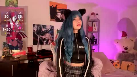 Snapshot of lolaa_bunnyy chatting on 14, 12, 2025 Lola Bunny online show from 14, 12, 2025