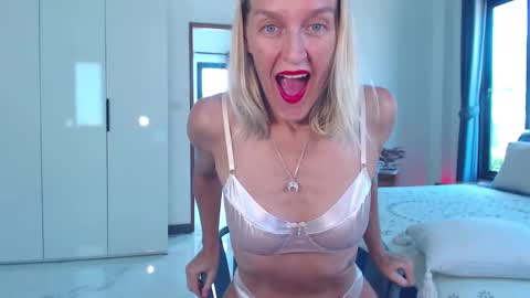 Lola online show from 19, 3, 2026