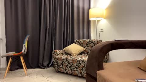 Snapshot of lolaatatee chatting on 15, 6, 2026 lolaatatee online show from 15, 6, 2026