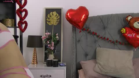 Lola  new tits boobs ass stepsis online show from 19, 2, 2026