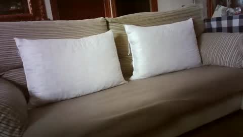 LOLA HUESO y ERIC online show from 22, 2, 2025