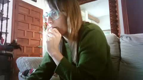 LOLA HUESO y ERIC online show from 26, 2, 2025