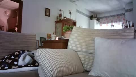 Snapshot of lolahueso chatting on 2, 2, 2026 LOLA HUESO y ERIC online show from 2, 2, 2026