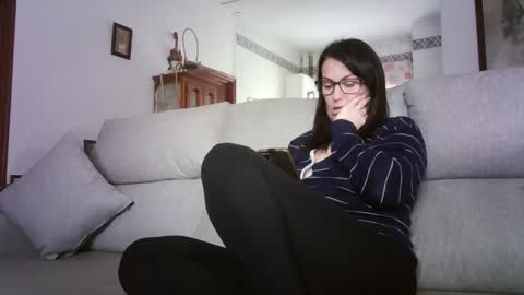 LOLA HUESO y ERIC online show from 8, 3, 2026