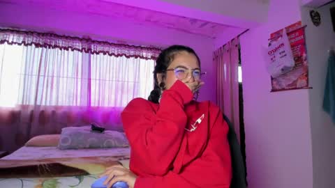 Lola online show from 14, 4, 2026