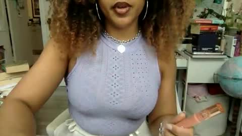 Snapshot of lolalustful chatting on 22, 5, 2026 Lola Lustful online show from 22, 5, 2026
