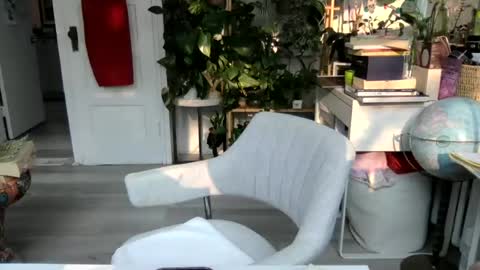 Snapshot of lolalustful chatting on 27, 7, 2026 Lola Lustful online show from 27, 7, 2026
