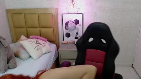 LOLA online show from 28, 2, 2025