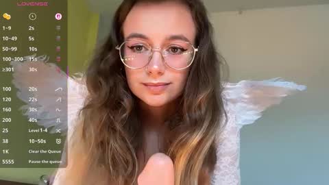 Snapshot of lolatheangel chatting on 16, 11, 2025 Lolatheangel online show from 16, 11, 2025