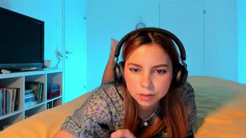 Snapshot of lolaverse chatting on 28, 5, 2026 Lola doll online show from 28, 5, 2026