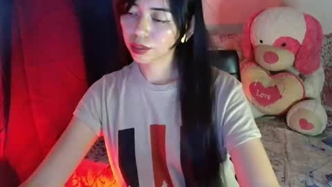 Snapshot of lolifantasy chatting on 13, 2, 2026 Rya DKhrt online show from 13, 2, 2026