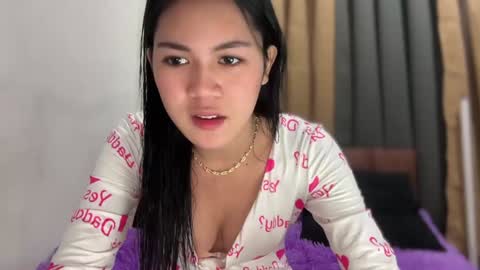 Snapshot of lolla_sexxibunny chatting on 1, 1, 2025 Pretty Janne 3 online show from 1, 1, 2025