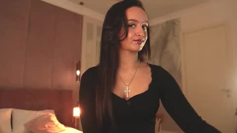 Lolly online show from 6, 3, 2026