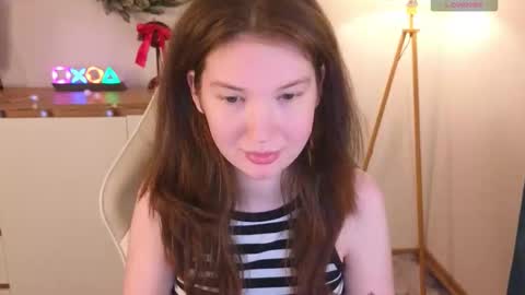 Mona online show from 4, 12, 2025