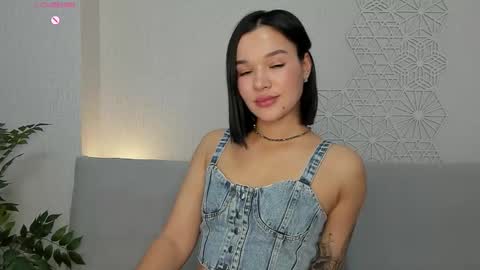 Snapshot of lolly_turner chatting on 10, 11, 2025 lolly_turner online show from 10, 11, 2025